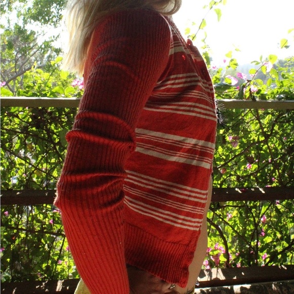 MARC JACOBS RED & WHITE CARDIGAN SWEATER SIZE XS - Picture 4 of 6